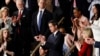 El líder de la oposición venezolana Juan Guaidó aplaude mientras el expresidente Donald Trump pronuncia su discurso sobre el Estado de la Unión en Washington. Febrero 4, 2020. Foto: AP.