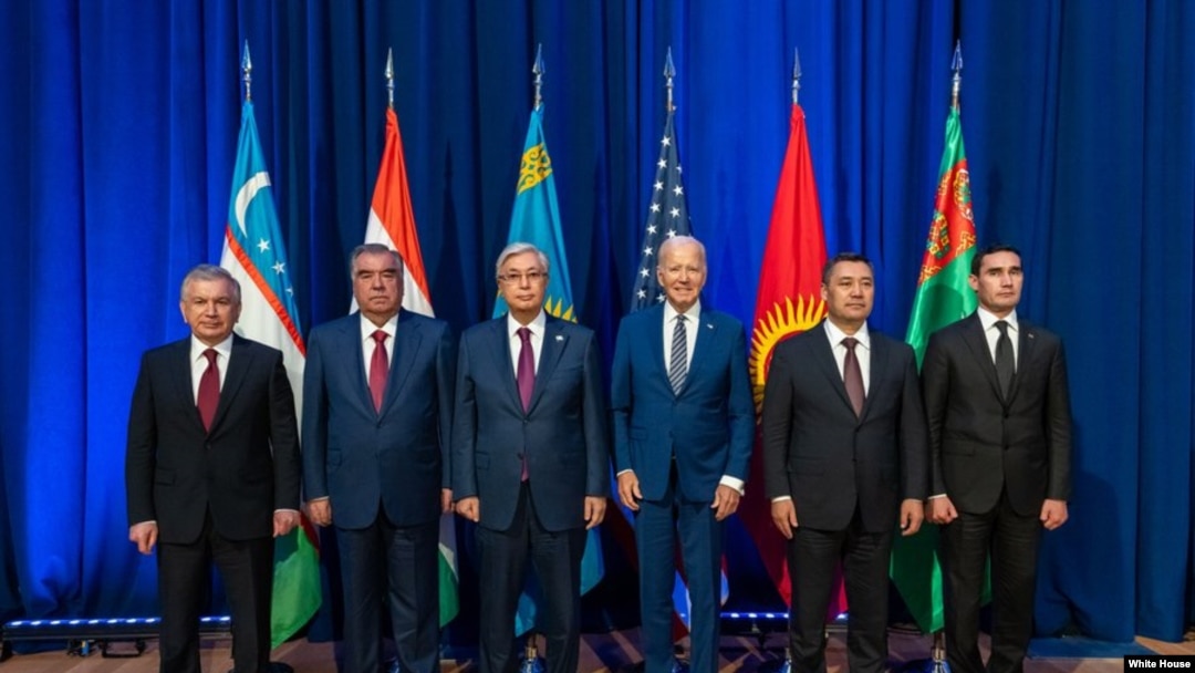 Başkan Joe Biden Kazakistan, Kırgızistan, Tacikistan, Türkmenistan ve Özbekistan liderleriyle New York'ta biraraya geldi.