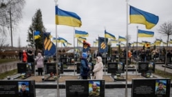 "Загальні втрати українців складають близько 250 тисяч", – військовий експерт Філіп Карбер. Відео