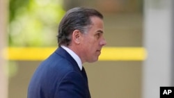 Син президента США Джо Байдена Гантер Байден прибув до суду, 26 липня 2023 року, Вілмінтон, Делавер.