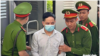 Nhìn lại ‘tấn trò đời’ ‘chuyến bay giải cứu’
