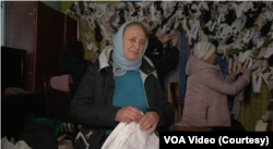 Волонтерство селяни поєднують із господарством, роботою, доглядом за дітьми та старенькими батьками.