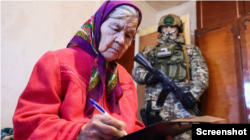 Голосування в окупованому Сєвєродонецьку. Фото: ТАСС/Moscow Times
