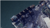 북한 남포 석탄항에 정박한 175m 길이의 선박. 적재함 속에 석탄이 가득하다. 자료=Airbus (via Google Earth)