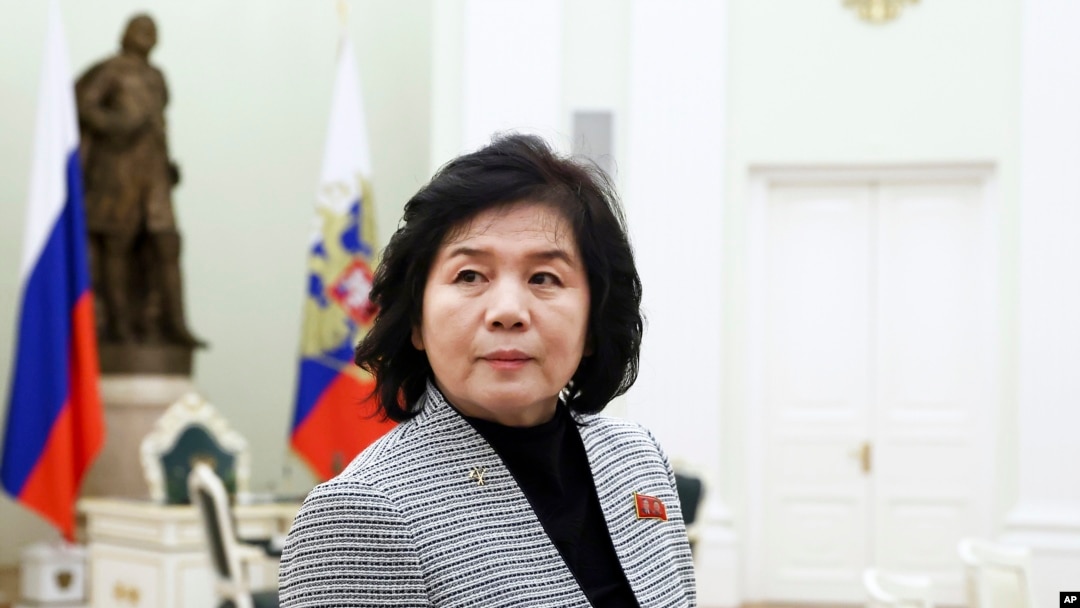 2024년 1월 16일 최선희 북한 외무상이 블라디미르 푸틴 러시아 대통령을 만나기 위해 모스크바 크렘린궁에 도착했다.