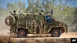 Фото для ілюстрації: "Бушмастер" австралійських Сухопутних сил під час навчань в Австралії в 2021 році