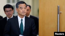 香港特首梁振英在北京人大会议期间出席记者会（2015年3月6日）