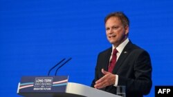 Міністр оборони Великої Британії Ґрант Шаппс на конференції Консервативної партії, організованій аналітичним центром Royal United Services Institute, Манчестер. 1 жовтня 2023. Photo by JUSTIN TALLIS / AFP