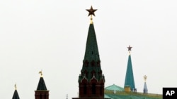 Путін хоче продовжувати красти - і в цьому його слабкість, каже Андерс Аслунд