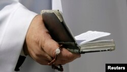 Los obispos chilenos no recibirán el mismo trato especial. Se hospedarán en una residencia para sacerdotes y turistas cerca del Vaticano. 