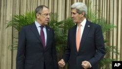 Сергій Лавров і Джон Керрі у Пекіні