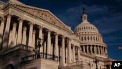 Проект резолюції закликає до посилення контролю над коштами, що виділяються Україні