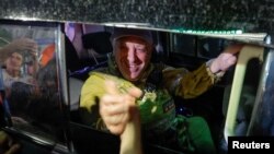 Лідер ПВК "Вагнер" Євген Пригожин залишає штаб Південного військового округу під час виведення угруповання з Ростова-на-Дону, Росія, 24 червня 2023 року. REUTERS/Alexander Ermochenko  