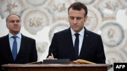 Le président français Emmanuel Macron à Tunis, lors de sa visite en Tunisie, le 1er février 2018.