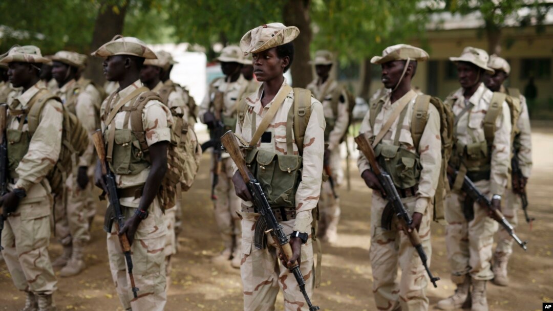 Chadian troops participate in the closing ceremony of operation Flintlock exercises in an army base in N'djamena, Chad, March 9, 2015. 