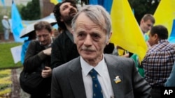 Мустафа Джемілєв
