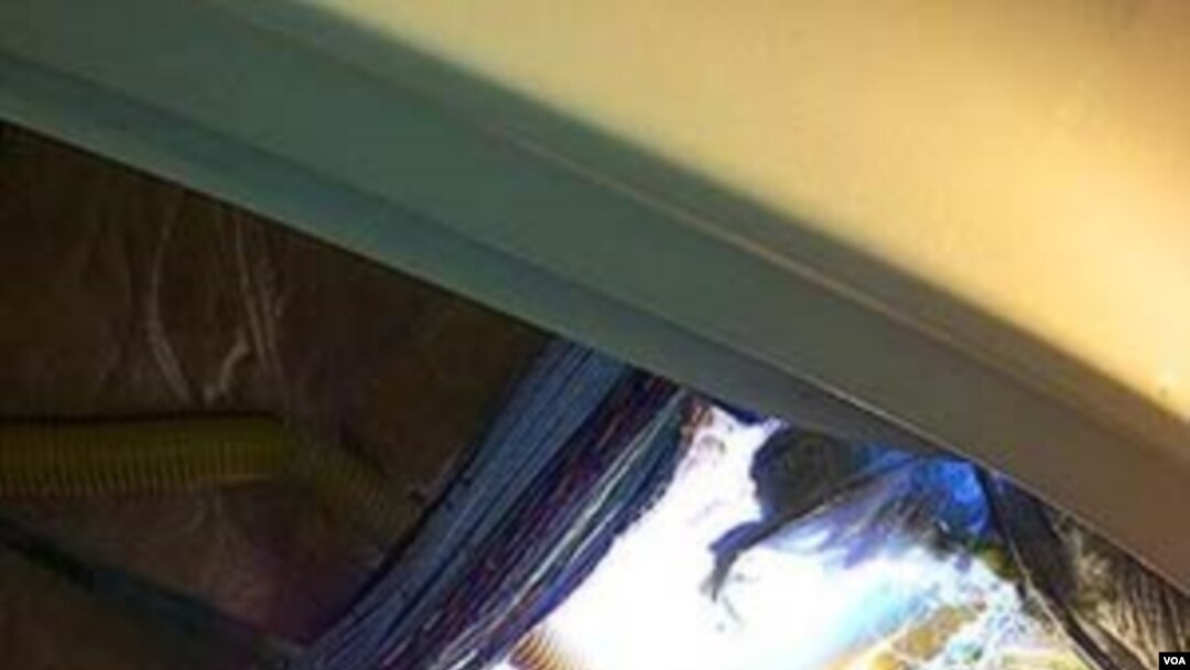 El hueco que se produjo en una parte superior del fuselaje del avión de Southwest produjo la despresurización de la cabina.