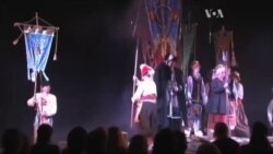 Вистава "Гайдамаки" пройшла з аншлагом. Відео