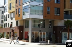 FILE — A new apartment building on Mission Street in San Francisco, one of 20 U.S. cities with the most significant increase in the number of wealthy renters.