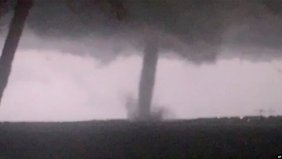 Un tornado tocó tierra en Dallas, Texas, el domingo, 20 de octubre, de 2019.