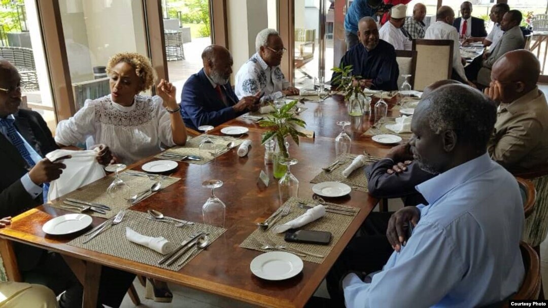 Viongozi wa vyama 10 vilivyo kutana Zanzibar.