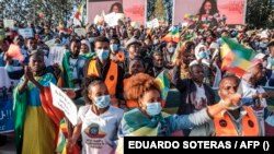 Etiópia, manifestação de apoio ap governo em Adis Abeba 