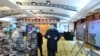 中共领导人习近平在武汉火神山医院视察。（2020年3月10日）