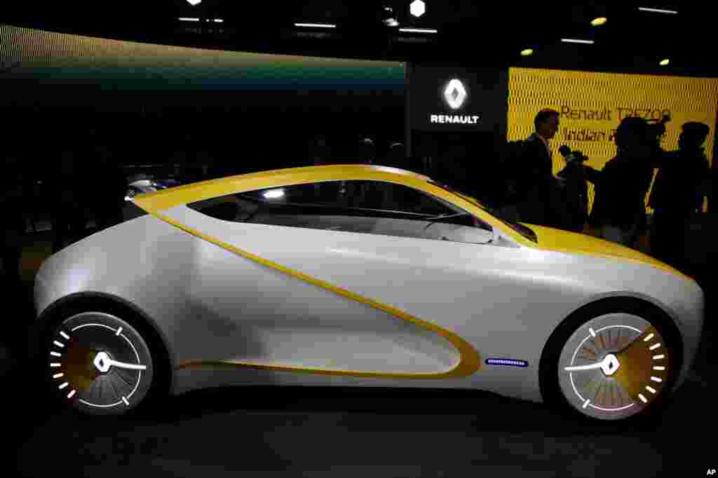 Renault's Reon concept car is displayed at the Auto Expo in Greater Noida, near New Delhi, India.
