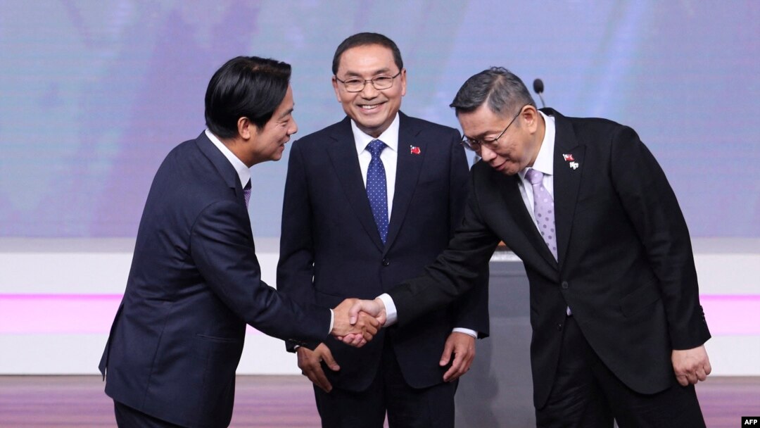 ཐའེ་ཝན་སྲིད་འཛིན་འོས་མི།