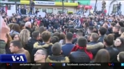 Shqipëri, studentët vazhdojnë protestat; kryeministri i fton në dialog