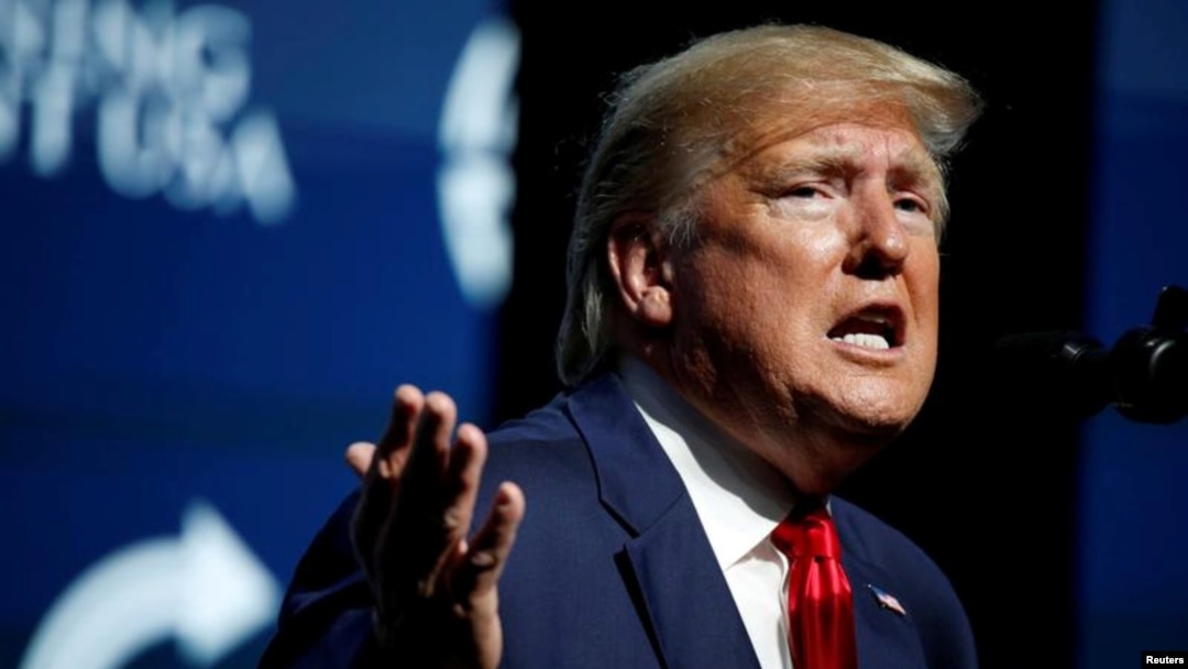 Sobre la eliminación del general Soleimani, Trump aseguró: A quien dañe a un estadounidense, “Lo encontraremos, lo eliminaremos, siempre protegeremos a nuestros diplomáticos, miembros del servicio, todos los estadounidenses y nuestros aliados".