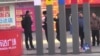 许志永案开审 警方封锁现场并推搡外国记者