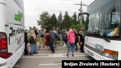 Мігранти прибувають до Австрії 