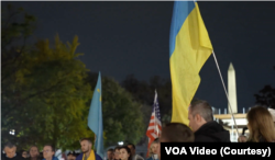 На площі Лафайєт біля Білого дому у Вашингтоні провели акцію, присвячену тисячі днів від початку повномасштабної війни Росії проти України.