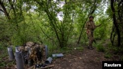 Військові 22 окремої механізованої бригади, район Часового Яру, 219 квітня, 2024 року.
