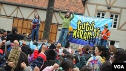Autoridades de salud de Argentina y Uruguay piden a las personas que actúen con “responsabilidad" y eviten actos de mucho público.