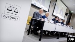 Прокурор МКС, єврокомісар з питань юстиції, президент "Євроюсту", генпрокурор України та заступник міністра юстиції США оголошують про розслідування злочинів агресії проти України. Фото: Koen van Weel/ANP/AFP